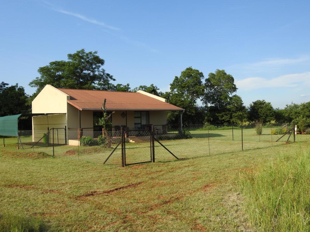 Votadini Country Cottages ماغاليسبورغ المظهر الخارجي الصورة