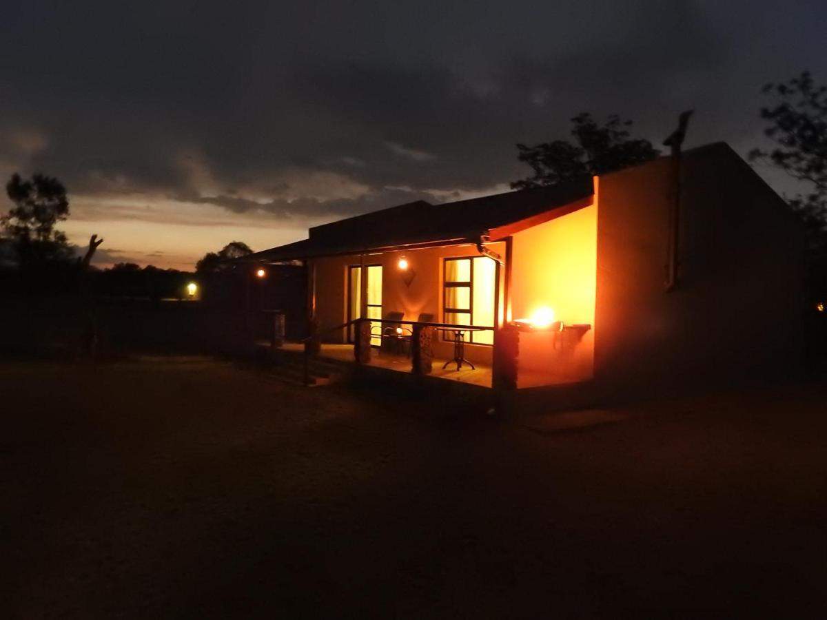 Votadini Country Cottages ماغاليسبورغ المظهر الخارجي الصورة